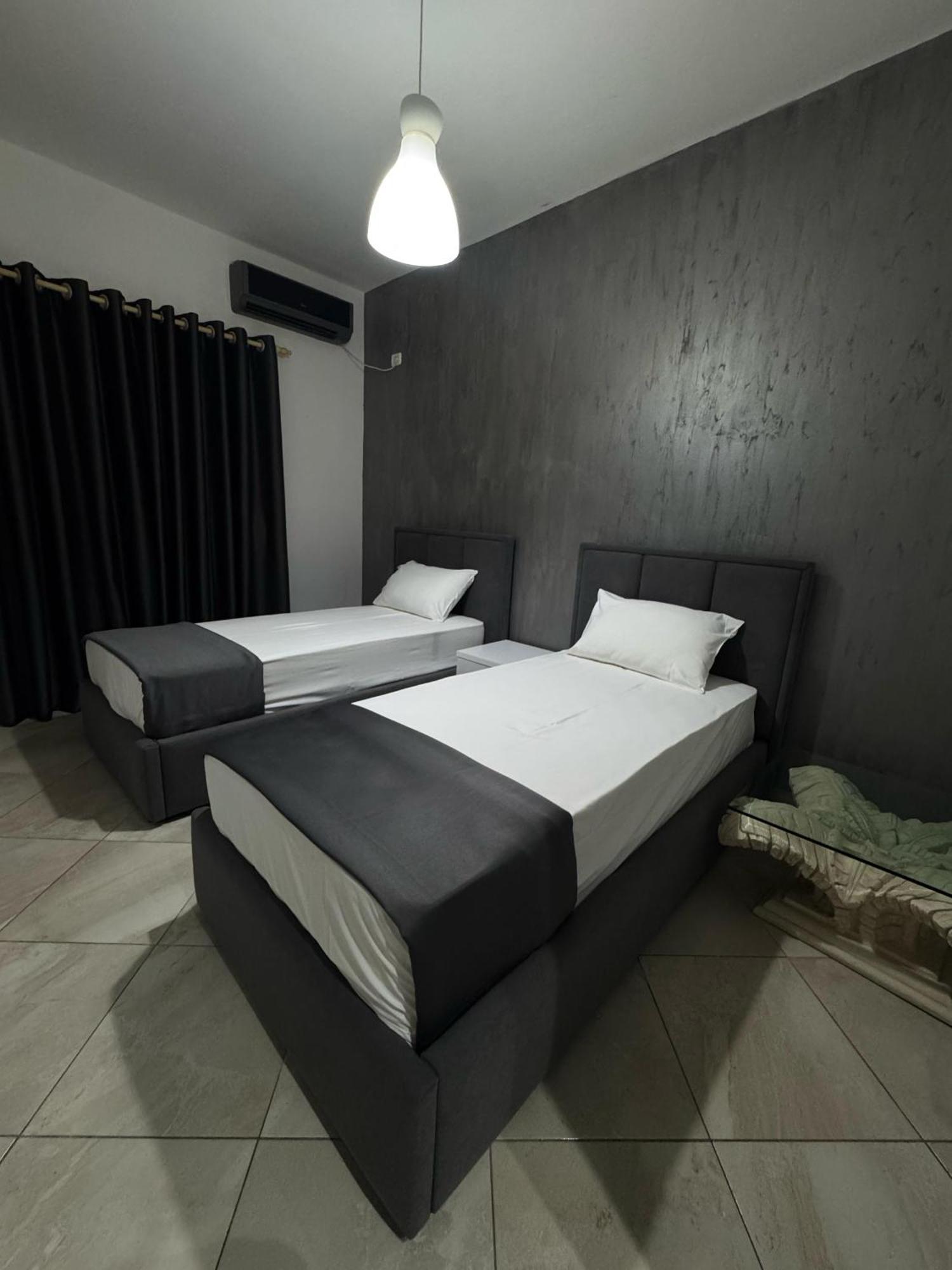 Hotel Two Mermaids Ksamil Exterior foto